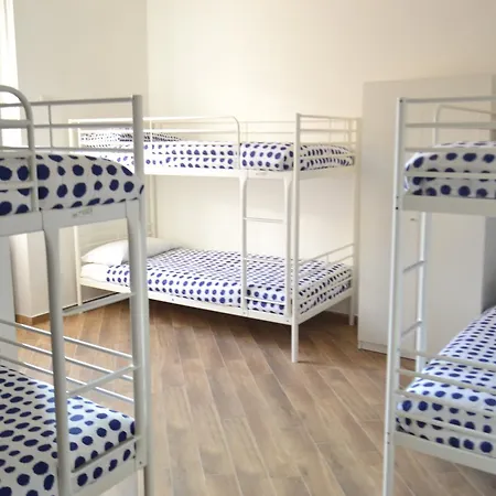 Gloria Hostel-2